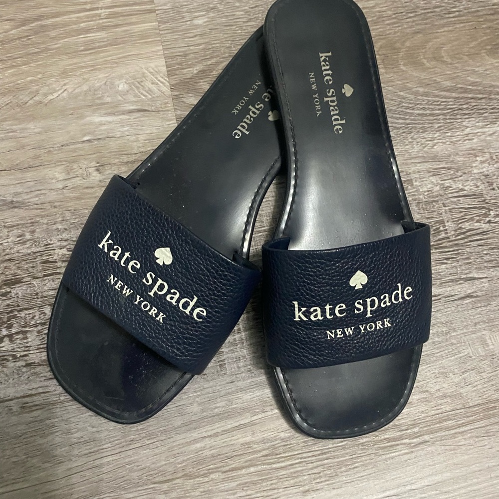 🔴 4x $20 EUC Kate Spade ♠️ size 8